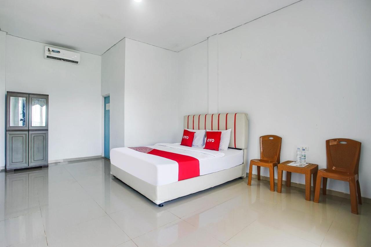 Oyo 2246 Anjung Bang Oking Hotel & Resort Pasarpulaupisang Extérieur photo