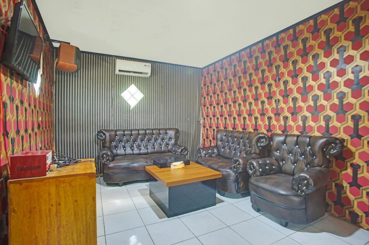 Oyo 2246 Anjung Bang Oking Hotel & Resort Pasarpulaupisang Extérieur photo